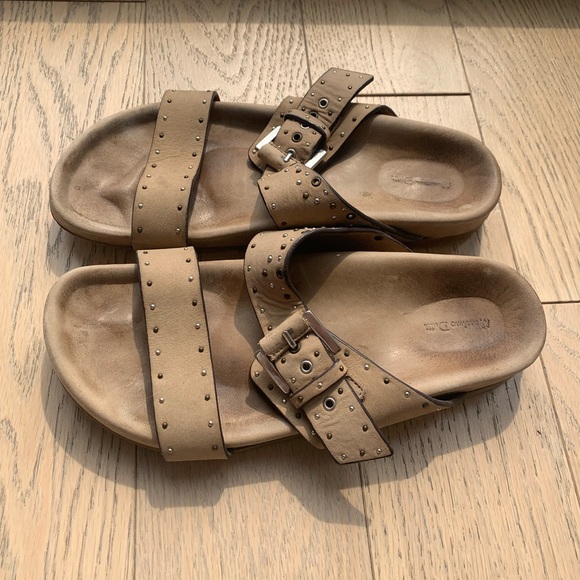 SOLD Studded leather sandals adjustable width - Picture 4 of 4